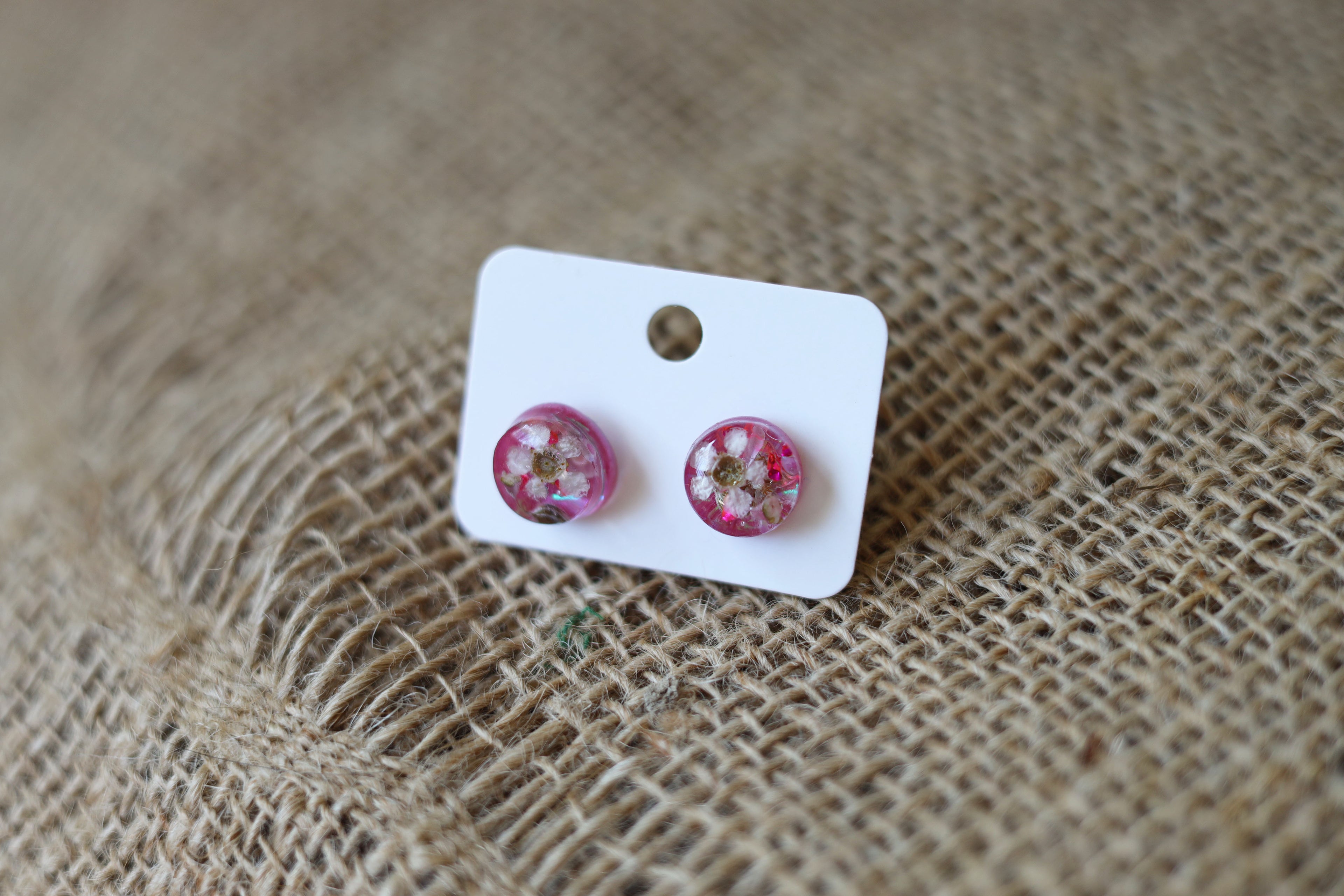 Resin white flower with pink ink studs