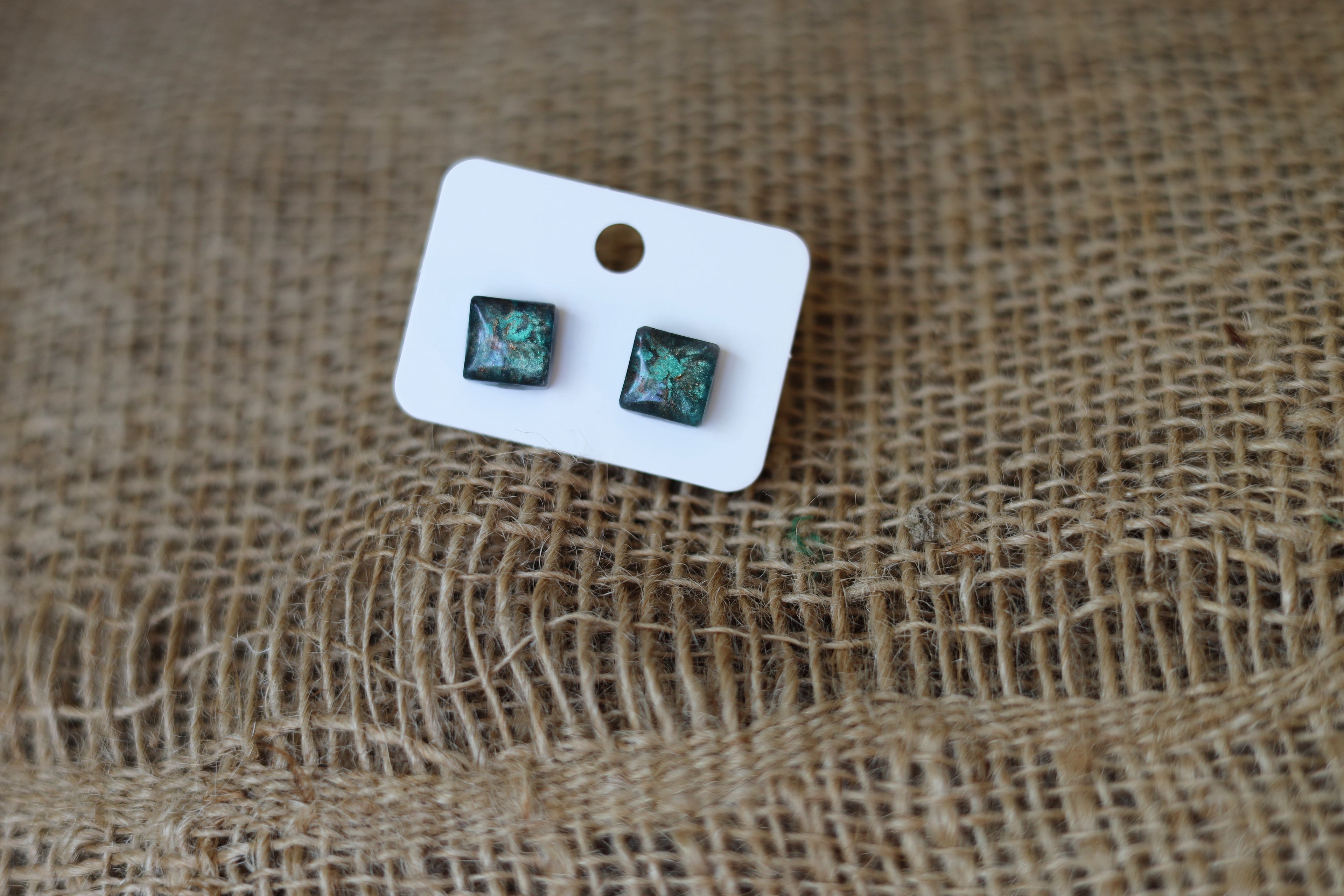 Green resin square stud