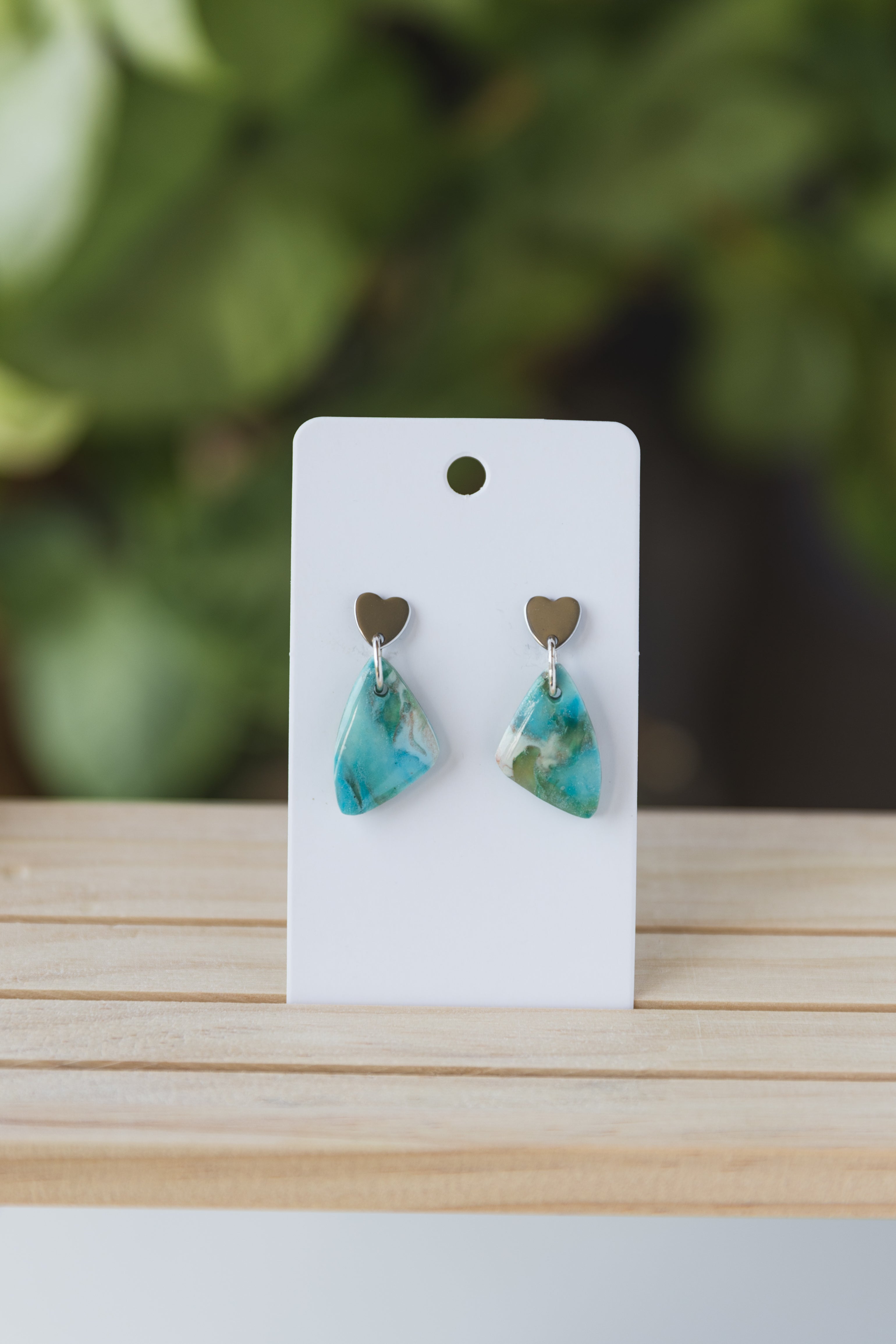 Heart shape stud with blue & white dangle earrings