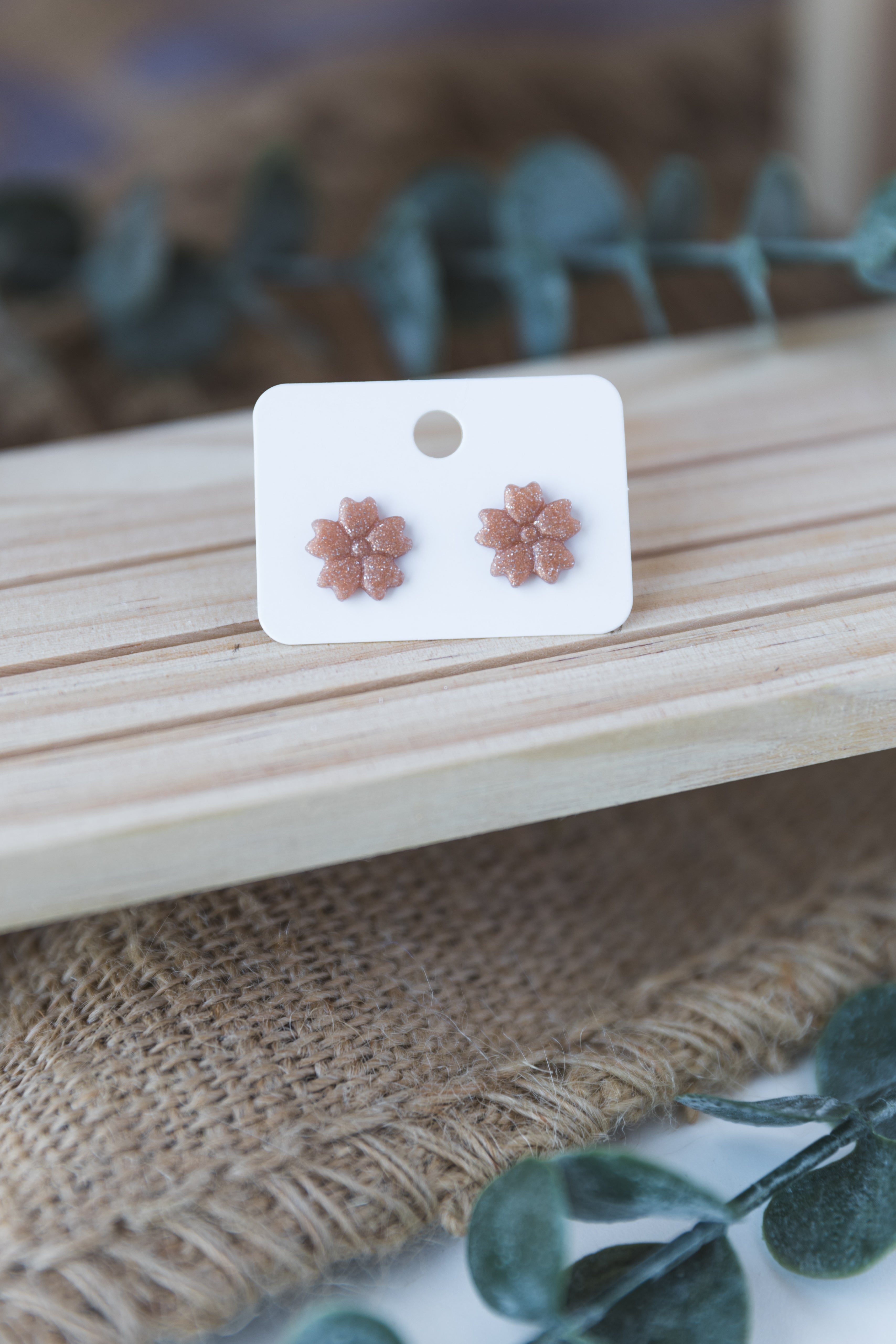 Sparkle rose gold flower stud